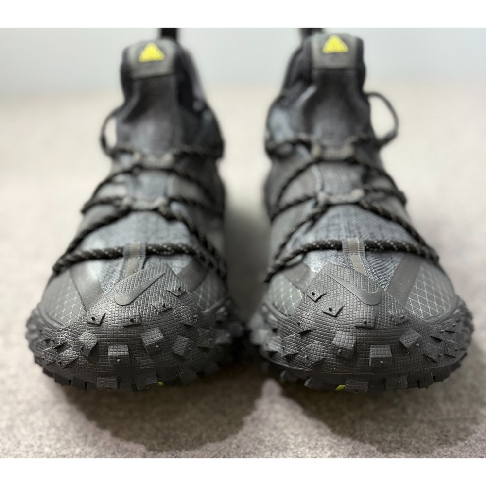 Nike ACG Mountain Fly Low Gore-Tex Sneakers Mens Size 11.5 Dark Gray DD2861-002 - Picture 14 of 15